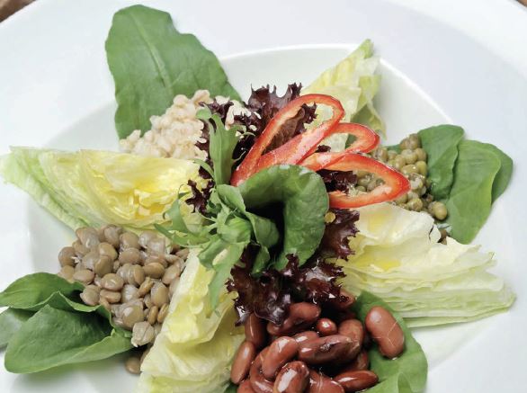 Kuru Baklagiller Salatası