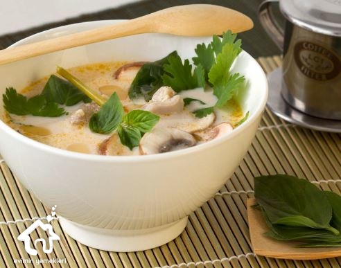 Thai Tom Kha Çorbası