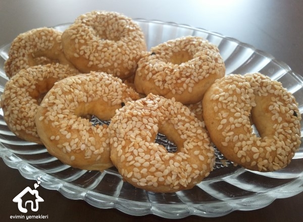 Susamlı Simit Kurabiye