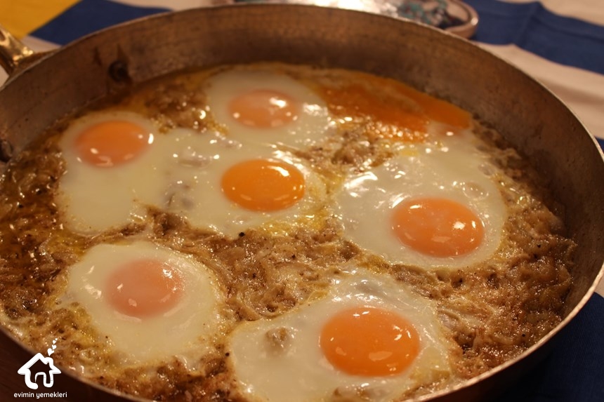 Soğanlı yumurta tarifi