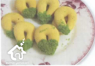 Toz Fıstıklı Un Kurabiyesi