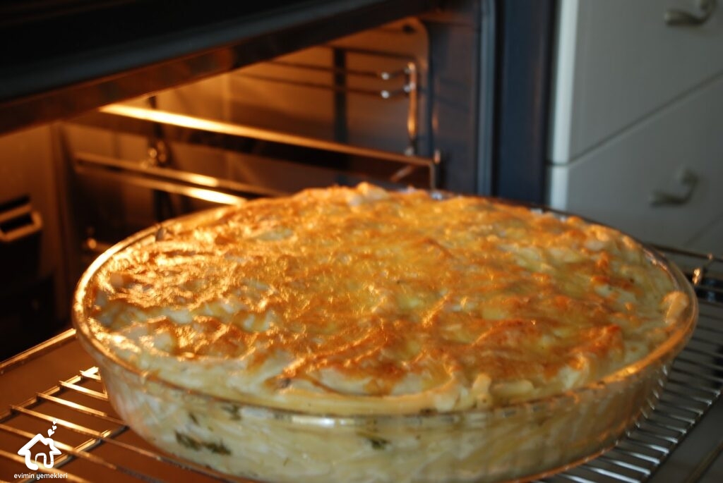 kasar-peynirli-kabak-yemegi