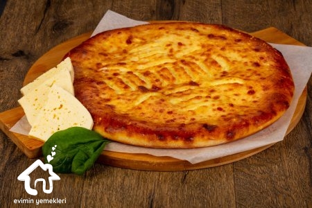 sosisli-mantarli-borek-tarifi