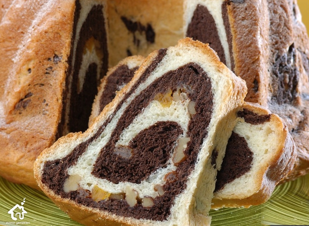 İki renkli mayalı kek tarifi